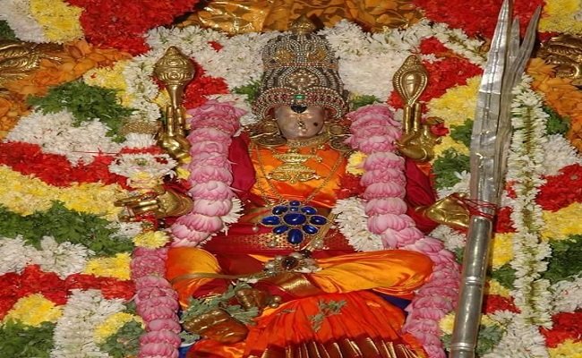 श्री मीनाक्षी सुंदरेश्वर मंदिर