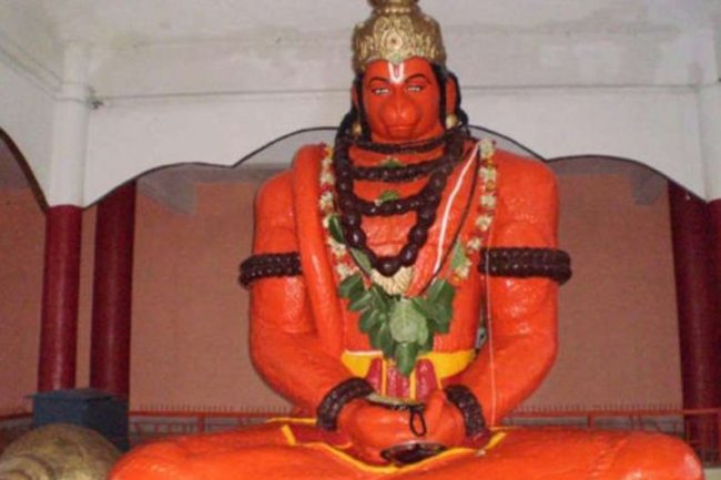 हनुमान जी को क्यों चढ़ाते है सिंदूर का चोला ?