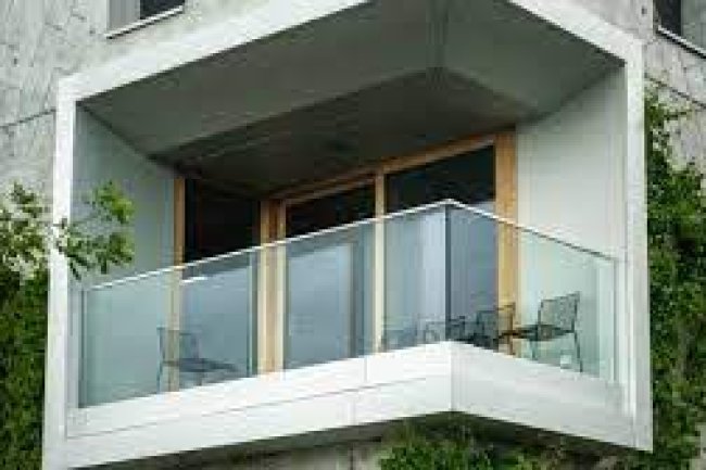 घर में बालकनी के लिए वास्तु टिप्स